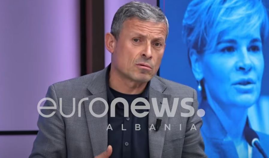 Politologu “zbërthen” gjuhën e Kryemadhit: Ja përse po kërcënon dhe po bën zhurmë