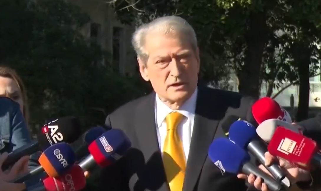 Deklarata e ambasadës amerikane për “non gratën”, reagon Berisha