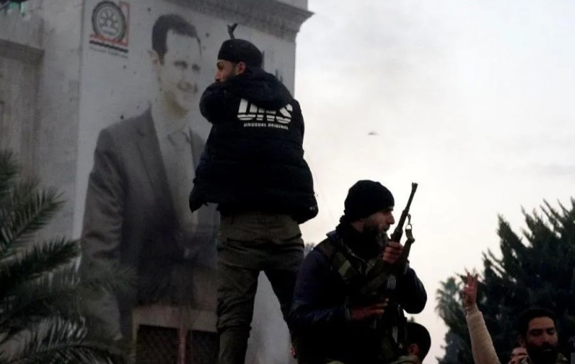 Asad në momente kritike: Rebelët i afrohen Damaskut, beteja për qytetin kyç