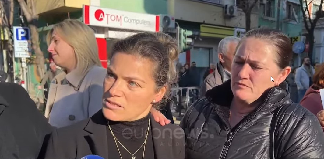 ‘Drejtoria e shkollës nuk reagoi’, e ëma e Martinit: Kam besim te Ambasada e SHBA-së