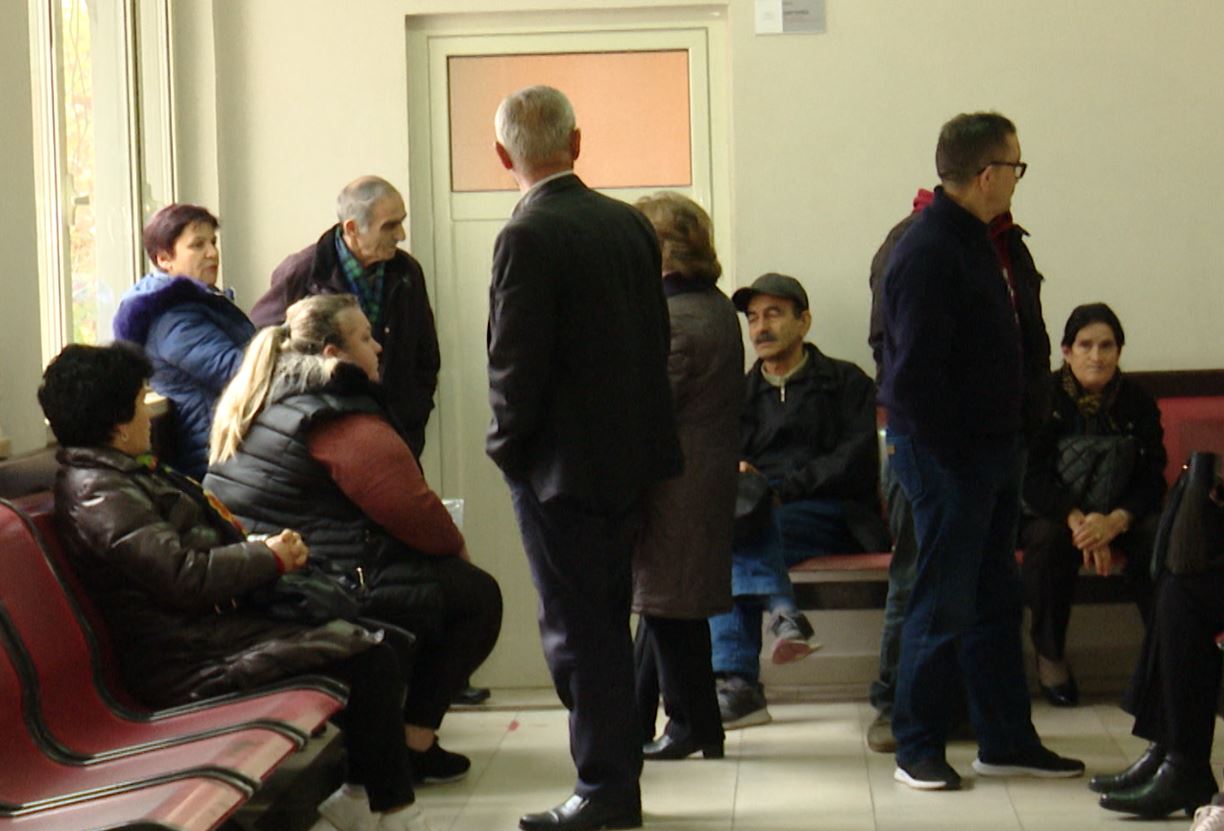 Kurba e virozave në rënie, ISHP: 10.440 persona shkuan tek mjeku në një javë