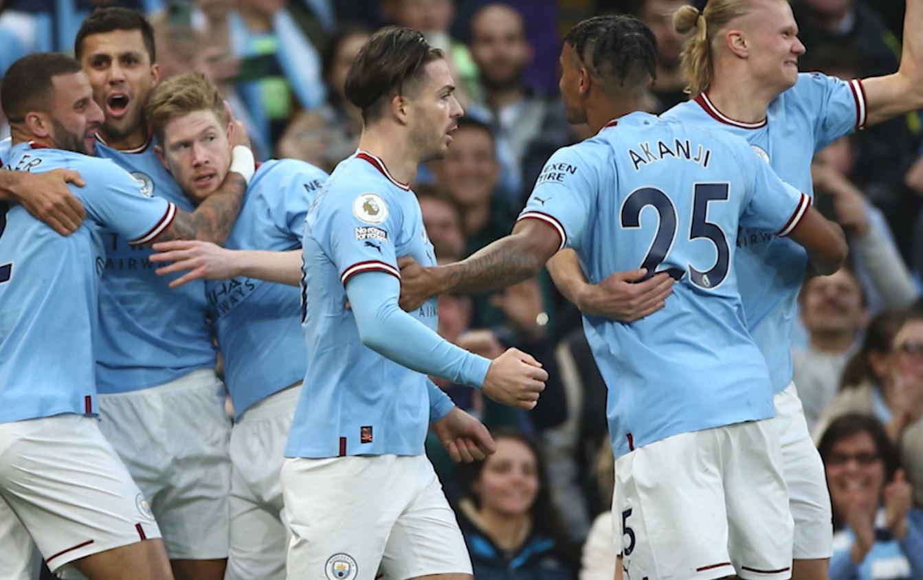 Dënimi që pritet për Man City-n, eksperti paralajmëron: Do t’i ulen 60-100 pikë