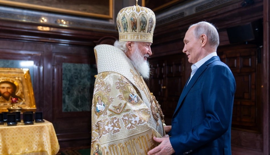 Patriarku rus mesazh Perëndimit në ditën e Krishtlindjes ortodokse: Zoti është me ne