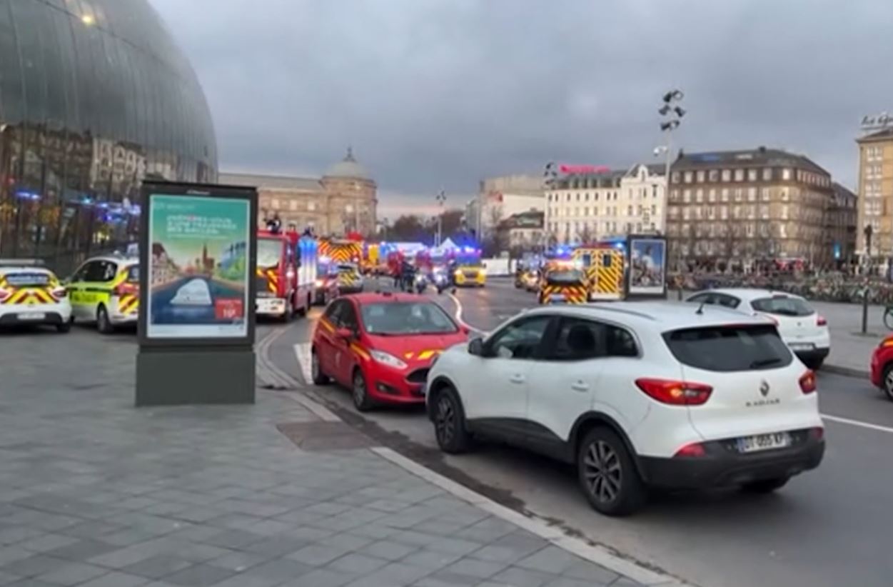Mbi 50 të plagosur nga përplasja e tramvajeve në Francë