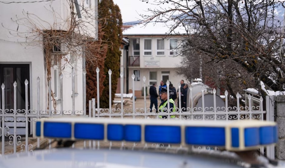 SHBA dhe BE kundërshtojnë mbylljen e institucioneve paralele në Kosovë