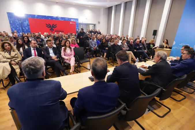 Cilët janë 11 deputetët e PD që u lanë jashtë garës, emrat në listën e hapur