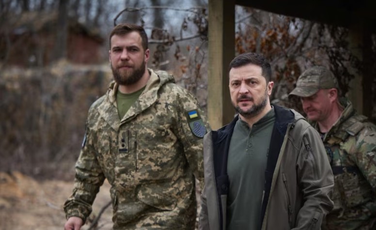 Rusia godet sërish Ukrainën  teksa bisedimet Zelensky Trump janë për një plan paqeje