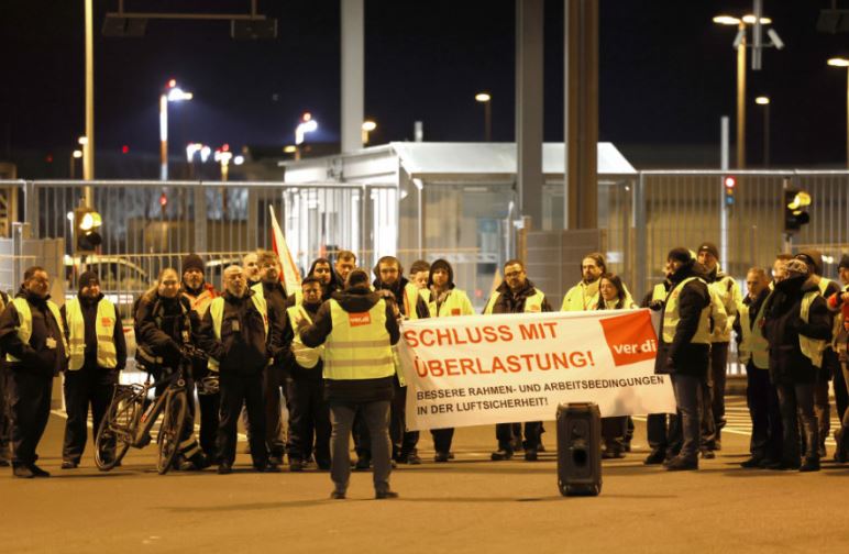 Sindikatat gjermane shpallin grevë në 11 aeroporte të hënën