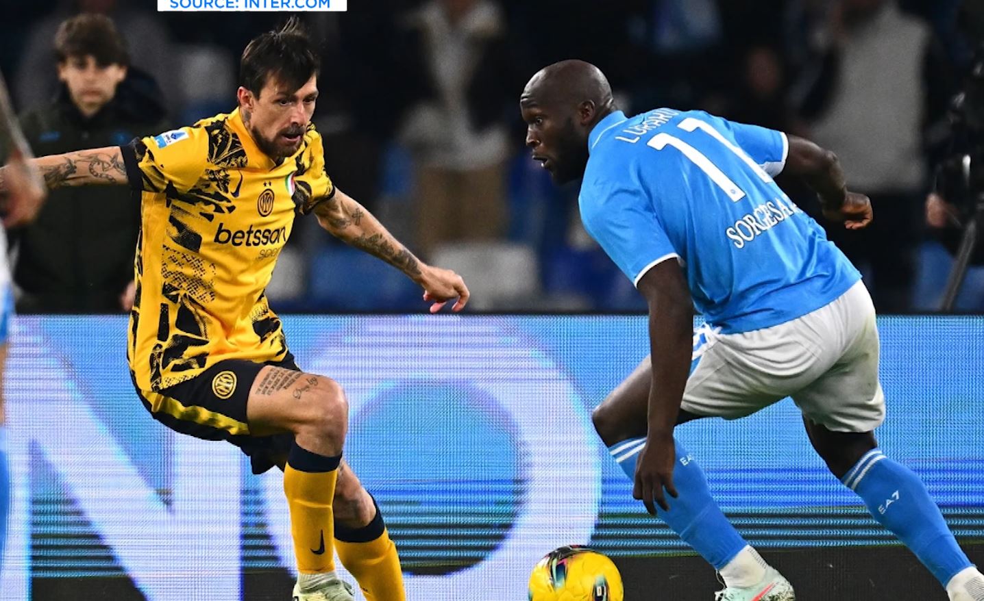 Nuk ka fitues në Napoli-Inter, zikaltrit vijojnë të ruajnë kreun