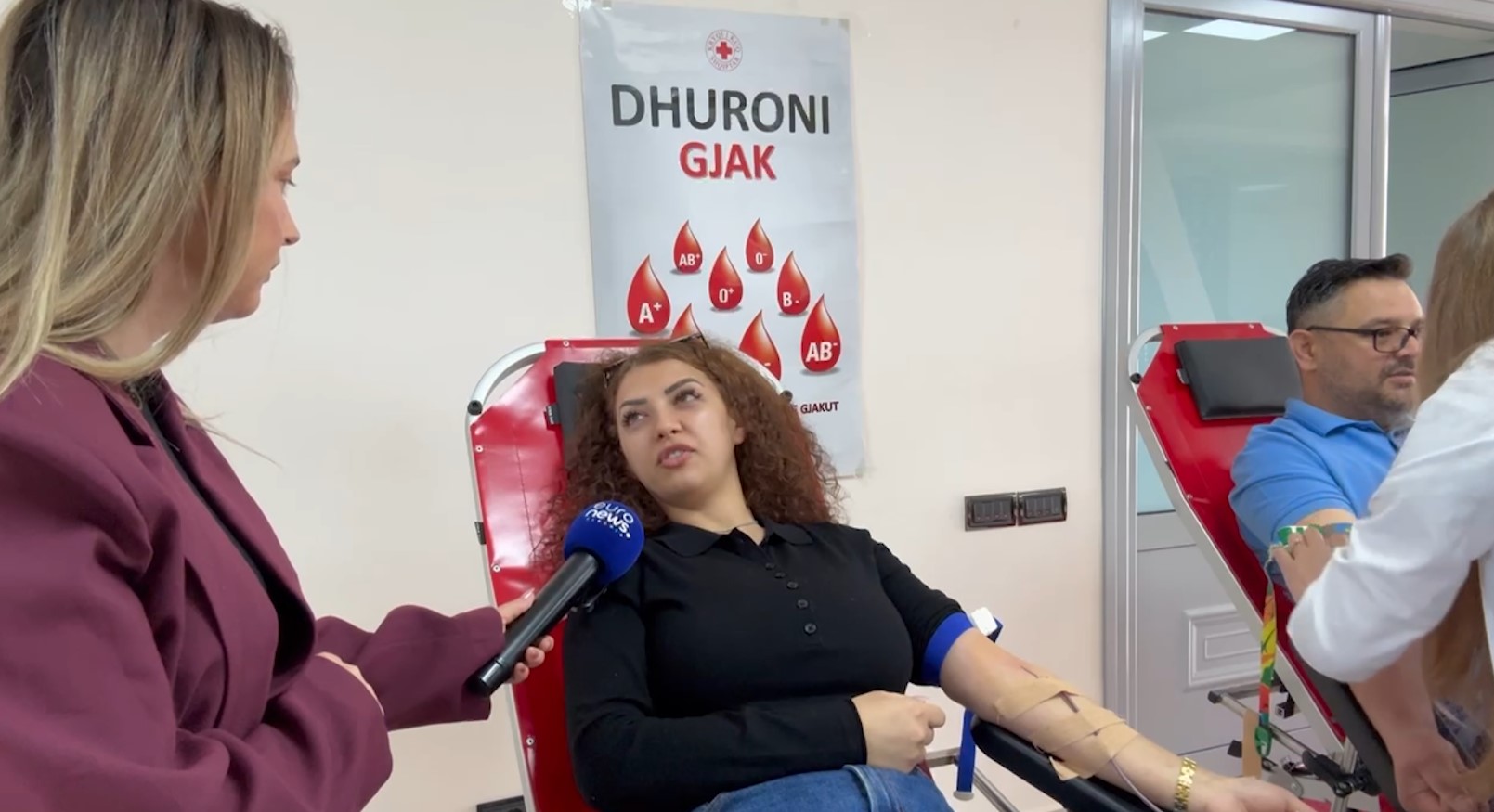 Elbasan, besimtarët e Komunitetit Ungjillor dhurojnë gjak për fëmijët talasemikë