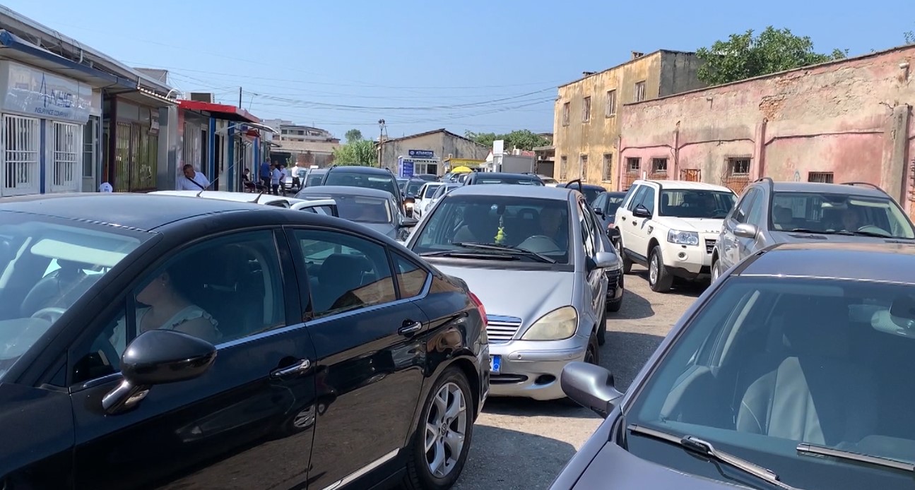 30% makinave nuk e kalojnë kontrollin teknik, dalin nga tregu 2000 mjete