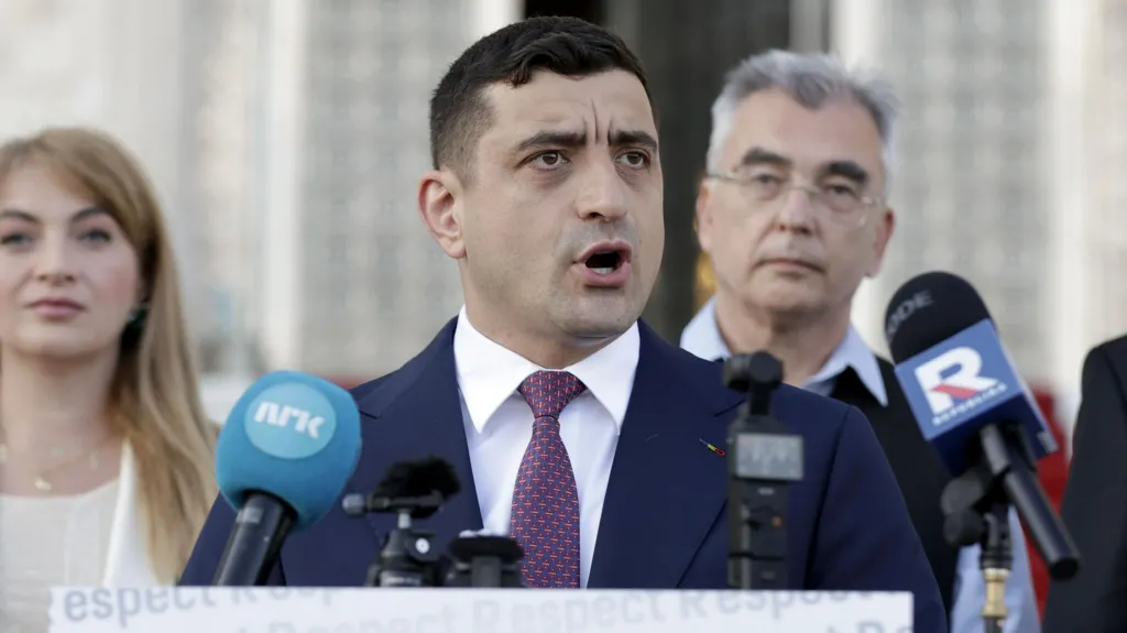 Nacionalisti Simion kryeson në ripërsëritjen e zgjedhjeve rumune