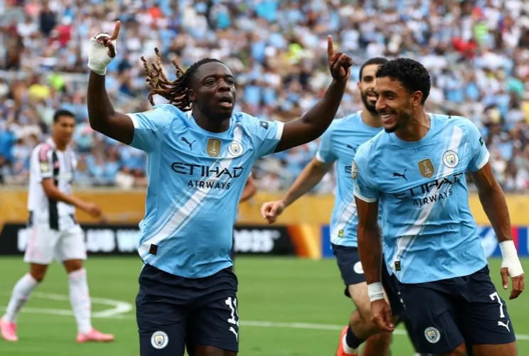 Man City argëtohet me Juventusin, “zonjën” e pret Reali i Madridit