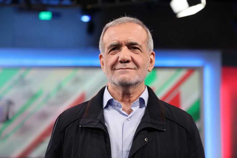 Presidenti iranian thirrje SHBA-së për përmbushje të plotë të detyrimeve të rëna dakord