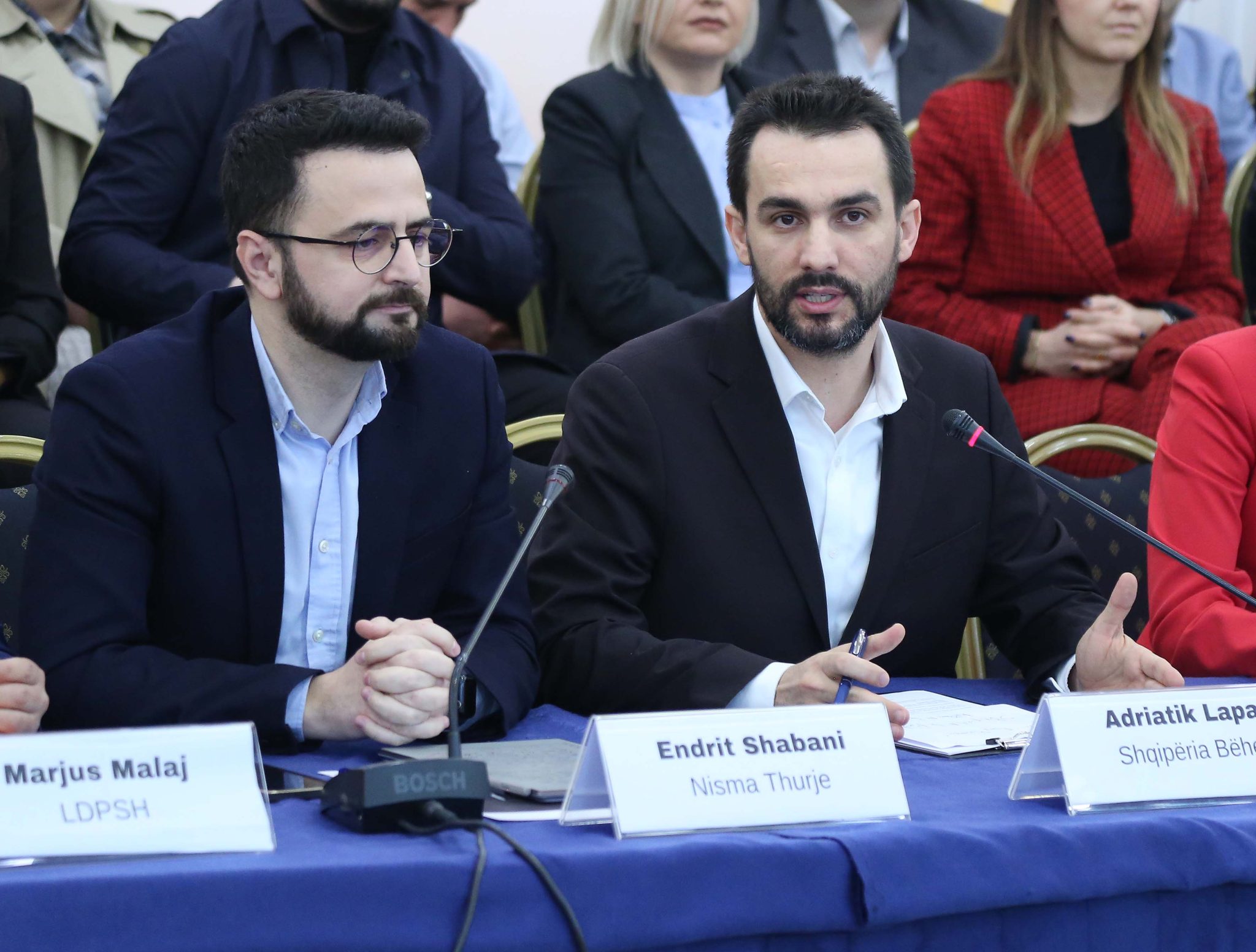Endri Shabani publikon marrëveshjen e koalicionit: Lapaj s’e mbajti premtimin