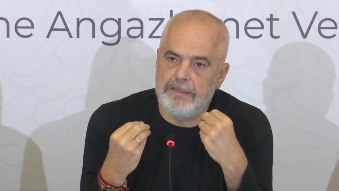 Shtesat pa leje  Rama paralajmëron ndërtuesit  Do përfundoni në burg