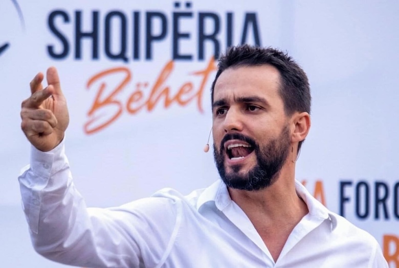 Përplasja në “Nisma Shqipëria Bëhet”, Lapaj kërkesë KQZ për dorëheqjet e kandidatëve