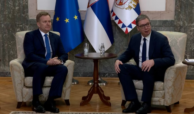 Vuçiç takon Sorensen: Dialogu me Kosovën të përqendrohet te Asociacioni