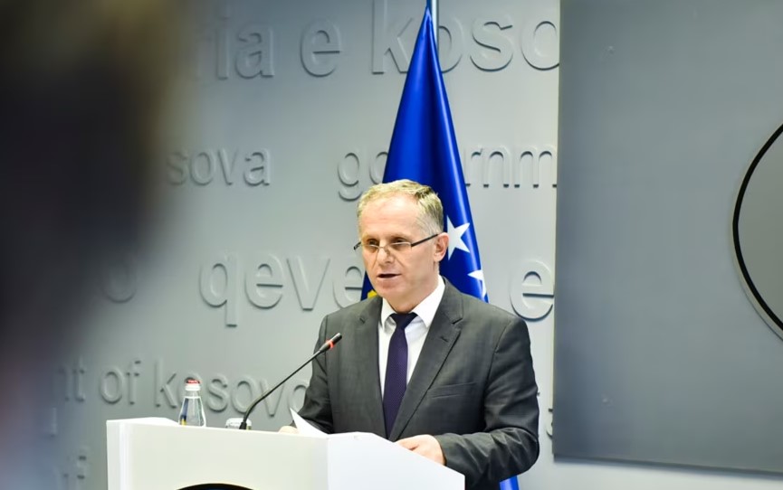 Bislimi: BE ka hequr shumicën e masave ndaj Kosovës