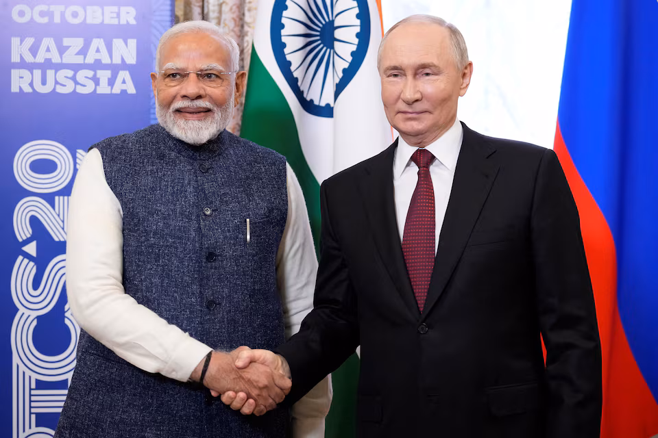 India i kundërpërgjigjet kërcënimit të Trumpit për blerjet e naftës ruse