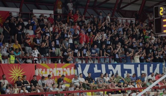 Koret antishqiptare, reagon ambasadori i Shqipërisë në RMV: Alarm për të gjithë
