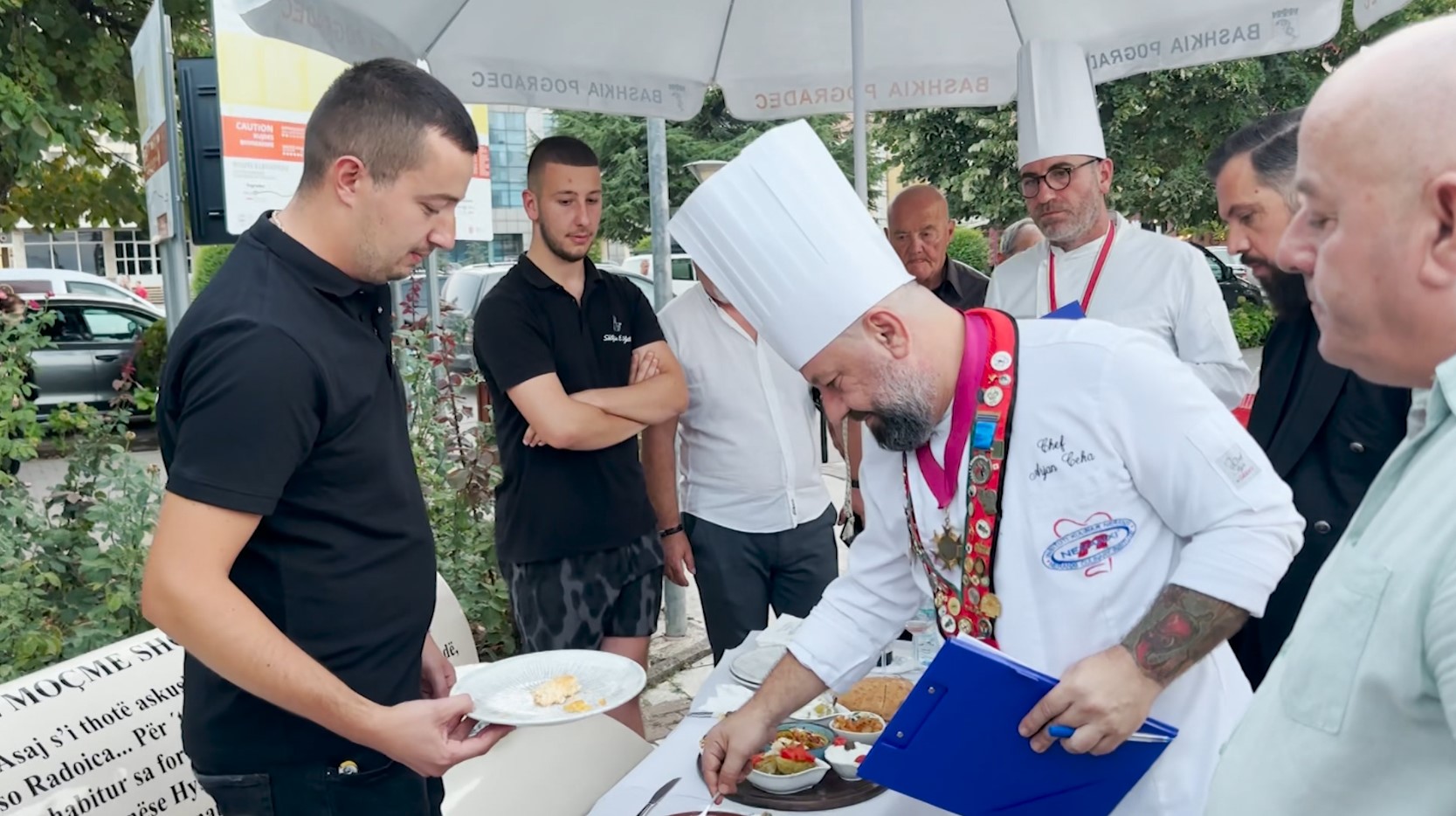 Festivali i Koranit në Pogradec  pasurohet liqeni me 2 milionë rasatë