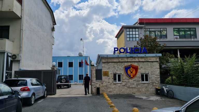 Operacion kundra lojërave të fatit në Fushë-Krujë, arrestohen 3 persona mes tyre një polic