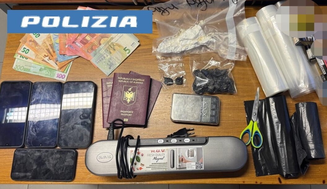 Shpërndanin kokainë për turistët e huaj  arrestohen tre të rinjtë shqiptarë në Itali