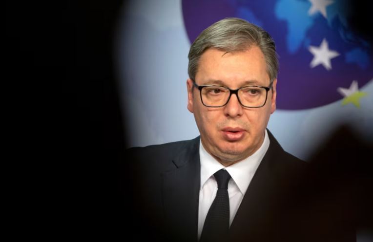 Vuçiç i quajti eurodeputetët  fundërrinat më të këqija   reagon Brukseli