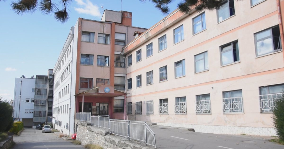Ngjarja e rëndë në Korçë, të miturat dyshohet se kosumuan karamele me kanabis