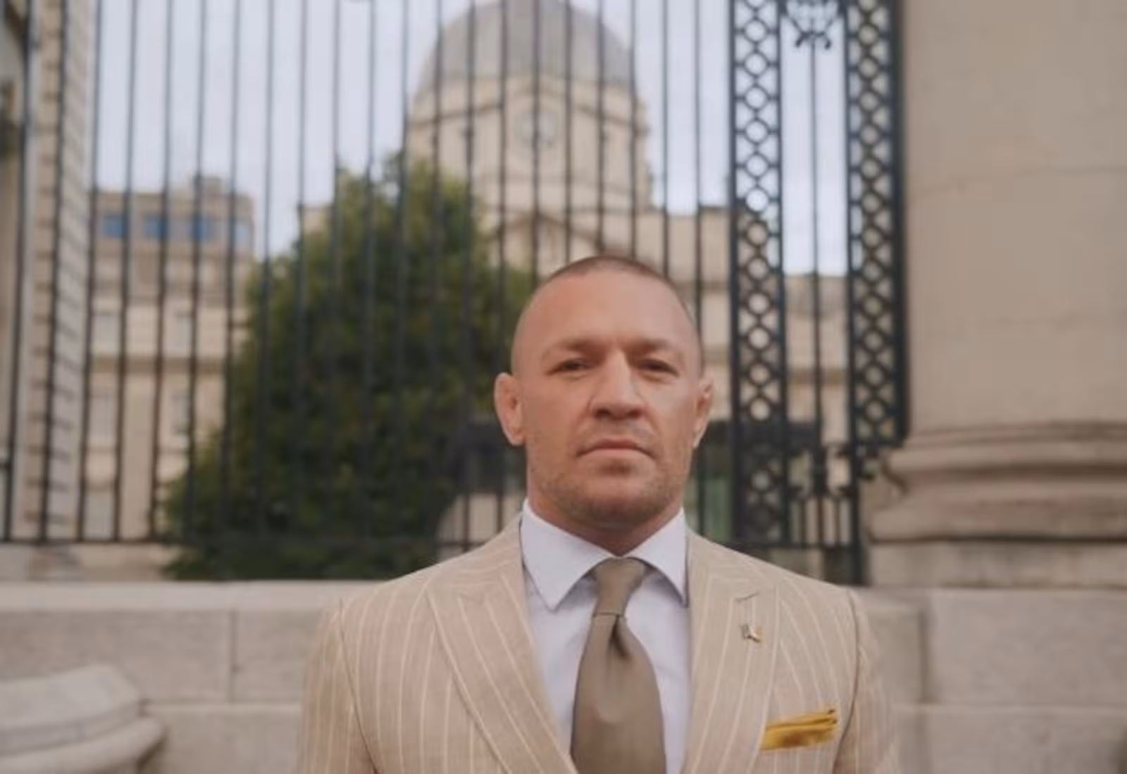 McGregor lobon për nominim në zgjedhjet presidenciale, kërkon ndihmë nga ndjekësit