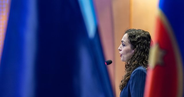 Osmani akuzon Serbinë për ndërhyrje në zgjedhjet lokale në Kosovë: Po blen vota
