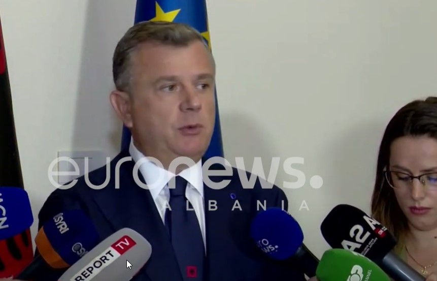 Balla: Nuk mund të mbahet peng procesi! Do t’i japim Shqipërisë Avokatin e Popullit