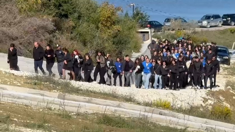 Humbi jetën në aksident, përcillet për në banesën e fundit Leandro Shametaj