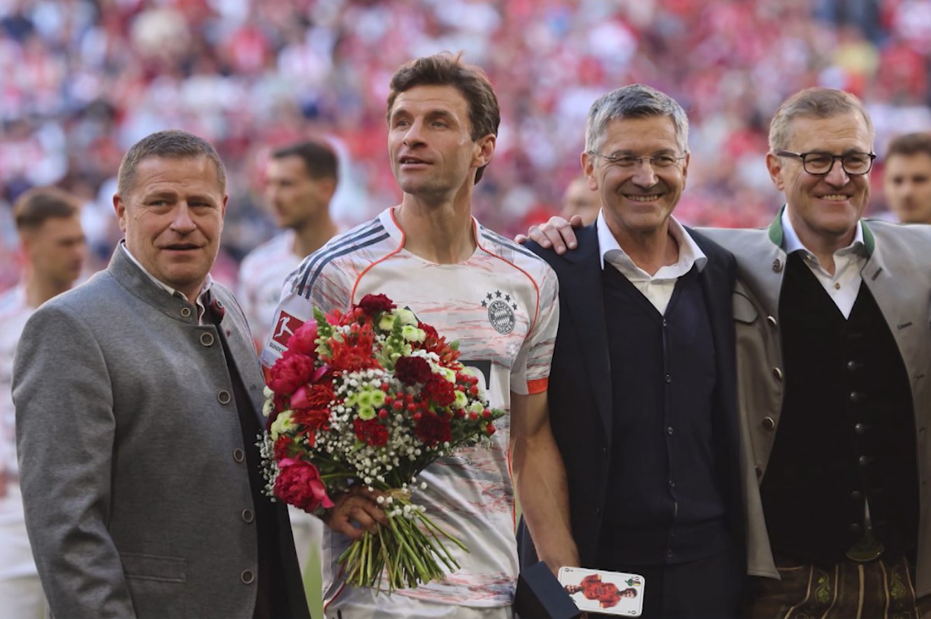 Muller parakalon Toni Kroos  bëhet lojtari me më tepër trofe të fituar në karrierë