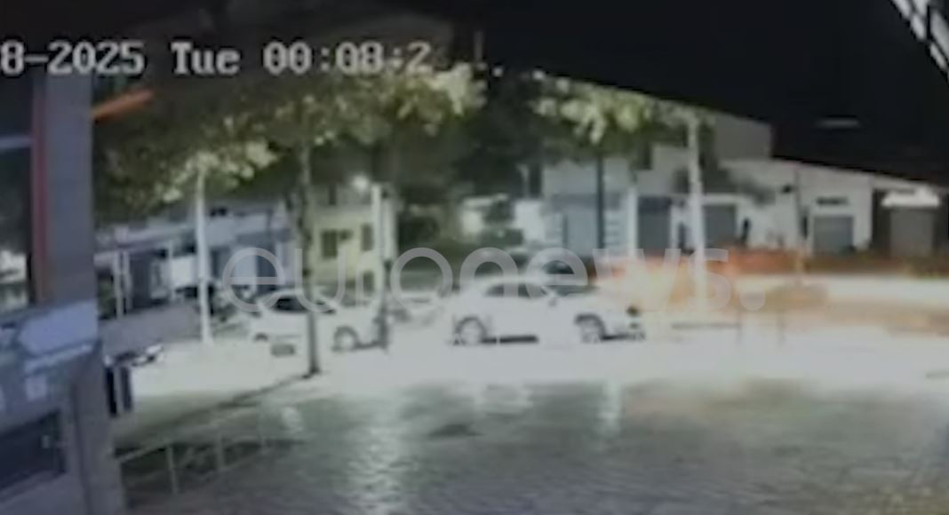 VIDEO/ Pamjet e aksidentit, ku mbeti i vdekur 17-vjeçari në Vlorë
