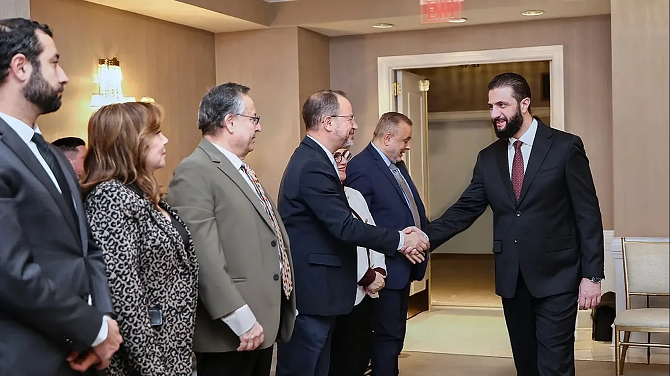 Vizita historike  Trump prite të presë Presidentin e Sirisë Ahmad al Sharaa