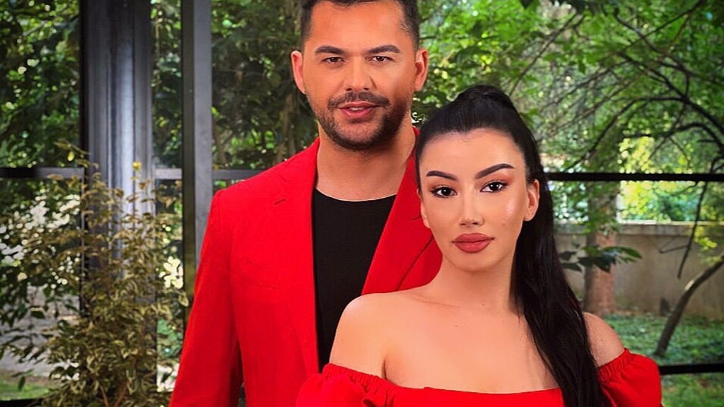 Vdekja e Shpat Kasapit  reagon e prekur ish bashkëshortja  E le Roelin jetim