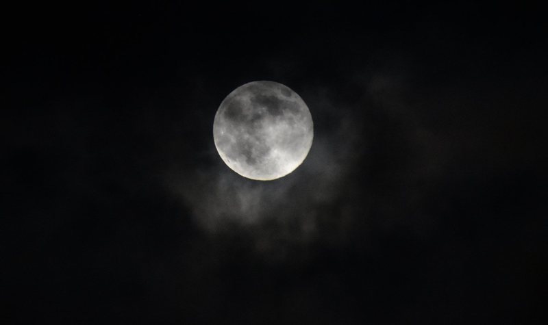 hena-castor-ndricon-qiellin-eshte-superhena-me-e-madhe-e-vitit-2025