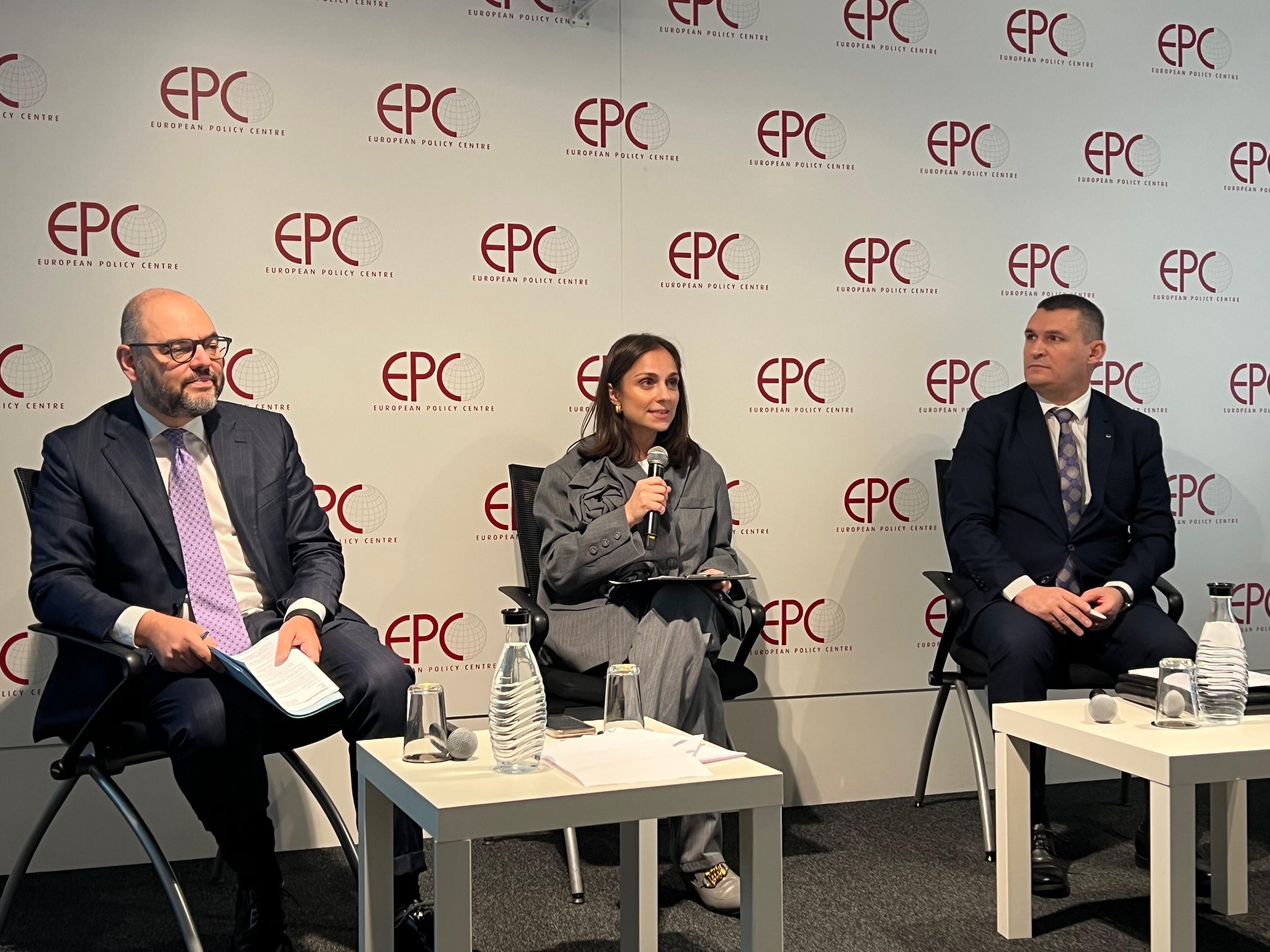 Dumani nga Brukseli  Kemi marrë kërcënime nga media  politika dhe krimi organizuar