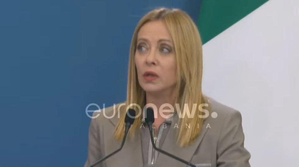 Meloni  U mallëngjyem  të 20 ministrat shqiptarë e morën fjalën në italisht