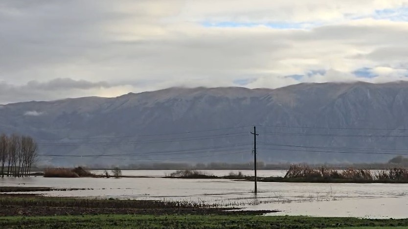situate-e-rende-ne-juglindje-te-vendit-permbytet-fusha-e-aviacionit-ne-lumalas