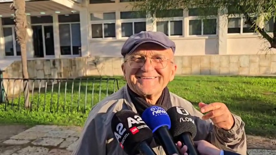  Sot e kam forcën unë me votë   Votojnë qytetarët e parë në Vlorë