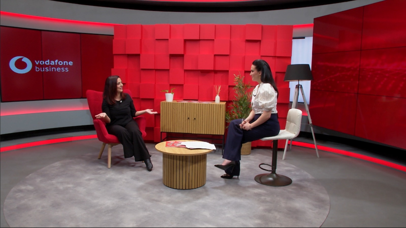 SPARK your business! Episodi 1, përtej Komunikimit me Vodafone Business
