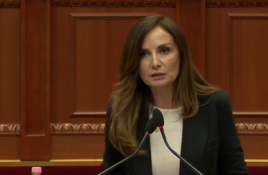 Tabaku për progres-raportin: Thotë qartë se administrata është e politizuar