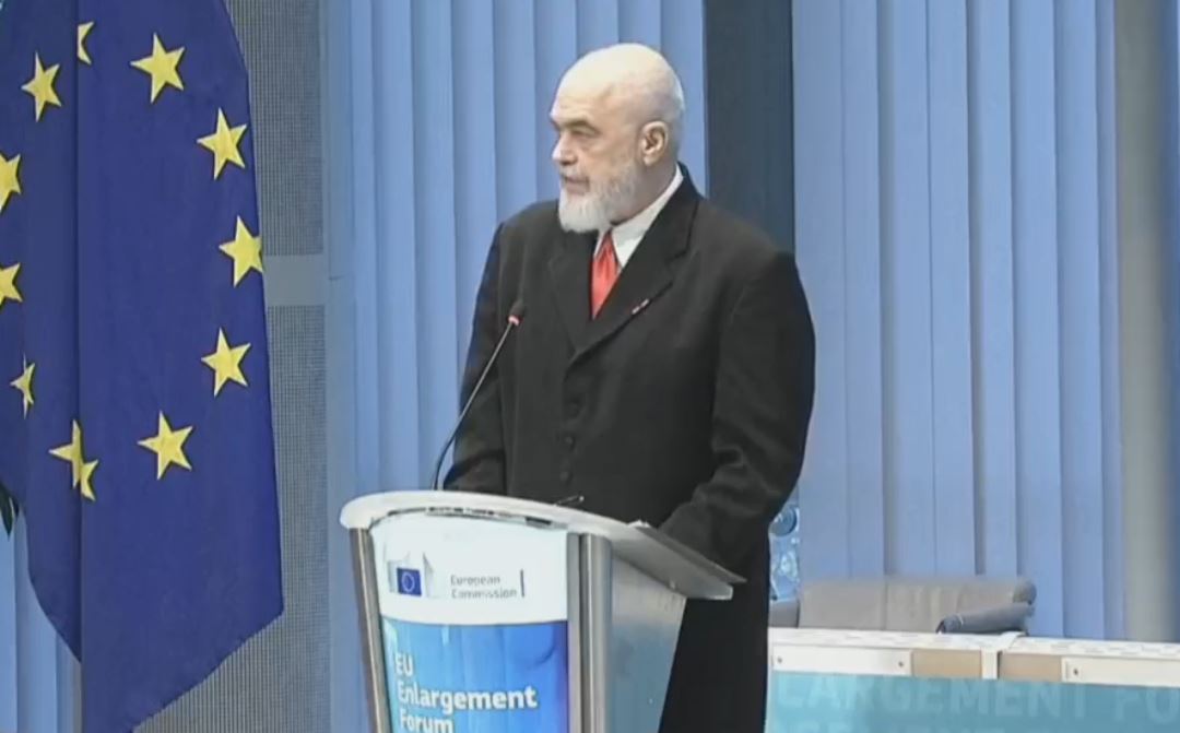 Rama nga Brukseli  BE nuk i mbajti premtimet  por për ne kjo u kthye në një bekimi