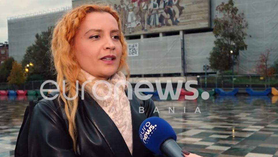 gruaja-pa-floke-te-muzeu-kombetar-blerta-kambo-flet-per-euronews-albania