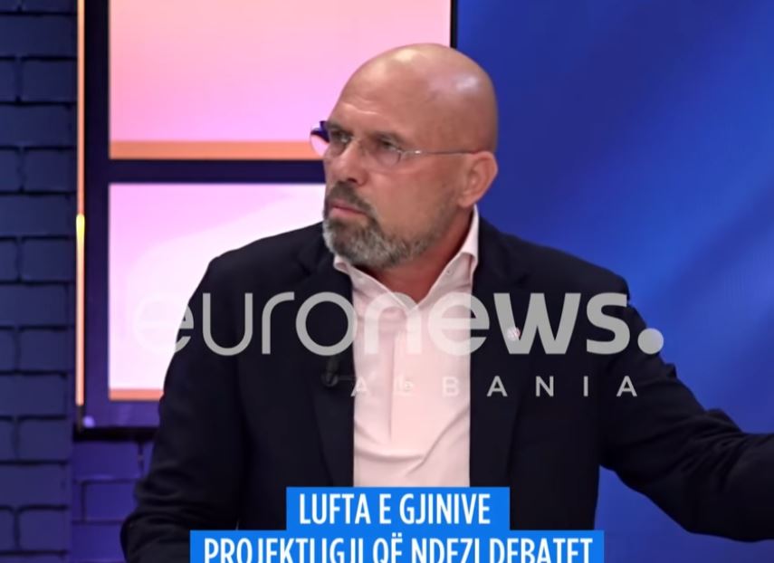 Manjani  Berisha nuk e fyeu Gonzaton  e ka pranuar vetë që jeton me një burrë