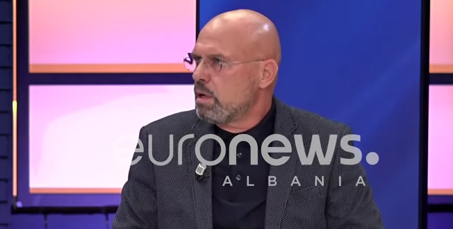Manjani: Salianji është kandidat potencial për kryetar të PD