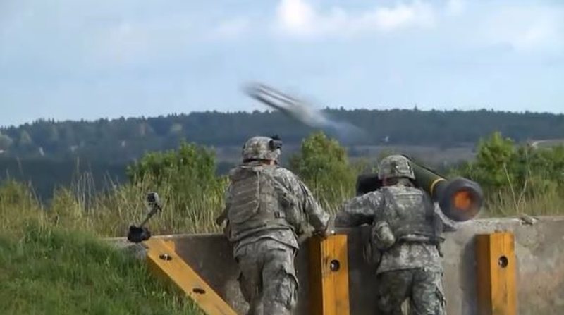 Shqipëria pajiset me sistemet raketore Javelin